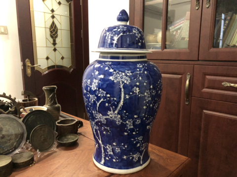 古玩陶瓷青花留白梅紋將軍罐拍賣，當前價格666元