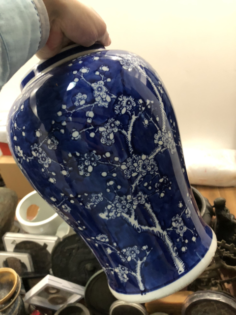 古玩陶瓷青花留白梅紋將軍罐拍賣，當前價格666元