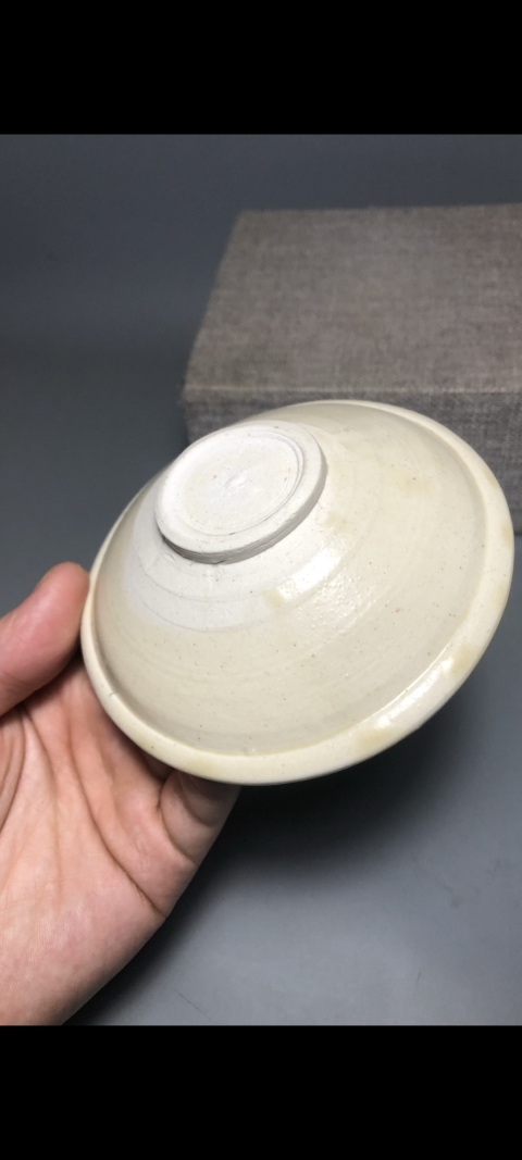 古玩陶瓷【精品】宋代景德鎮窯米黃釉唇口盞【估價大幾千元】拍賣,當前價格999元
