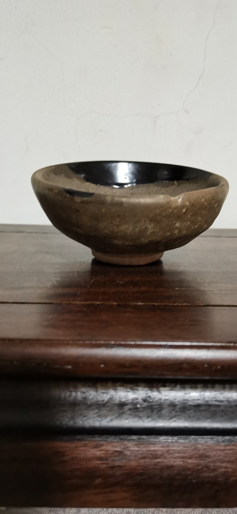 古玩陶瓷宋代,褐釉盞拍賣,當前價格111元