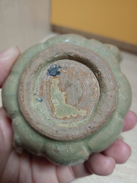 古玩陶瓷元代?瓜棱執(zhí)壺形水滴拍賣，當(dāng)前價(jià)格1580元