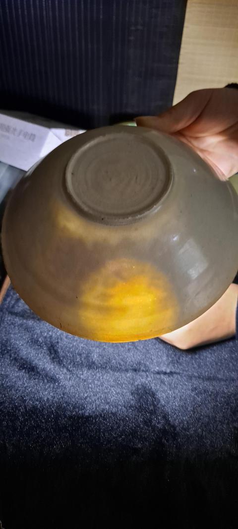 古玩陶瓷宋景德鎮(zhèn)雙鳳紋影青印花碗拍賣，當(dāng)前價(jià)格9000元