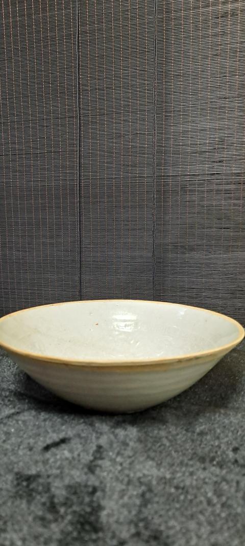 古玩陶瓷宋景德鎮(zhèn)雙鳳紋影青印花碗拍賣，當(dāng)前價(jià)格9000元