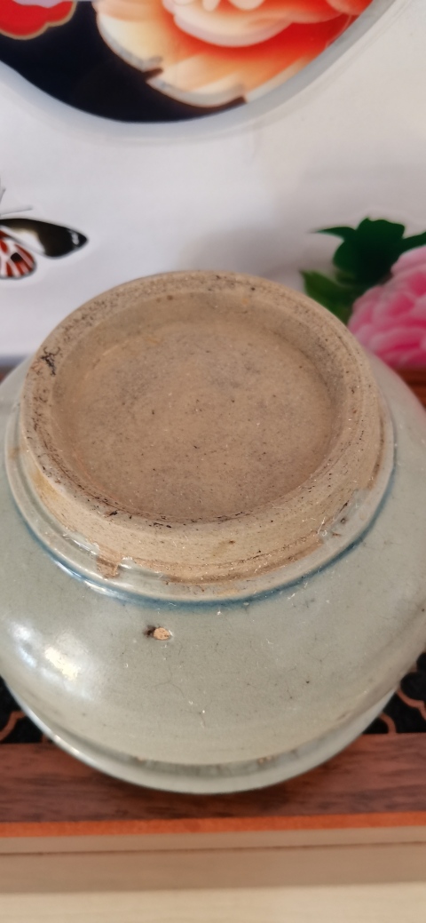 古玩陶瓷圈足缽式香爐拍賣,當前價格1200元