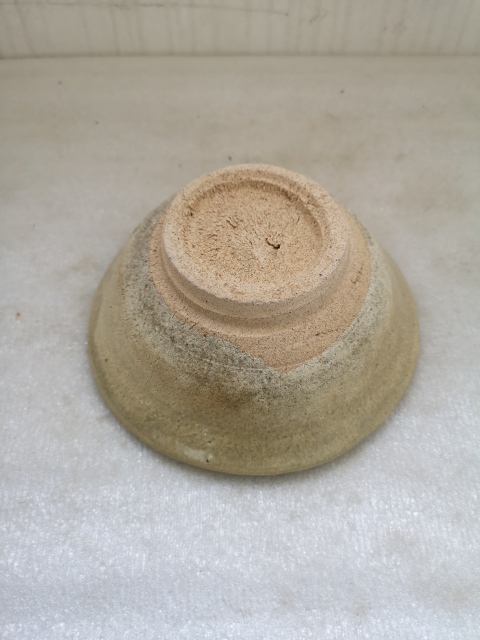 古玩陶瓷福建窯口青瓷唇口碗拍賣,當前價格550元