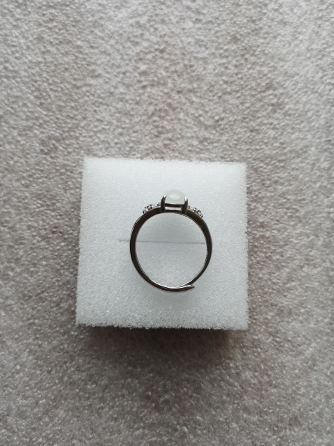古玩玉器翡翠戒指拍賣，當前價格168元