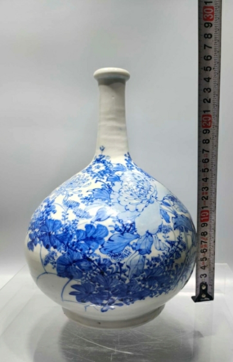 古玩陶瓷花卉紋錐把瓶拍賣，當前價格1999元