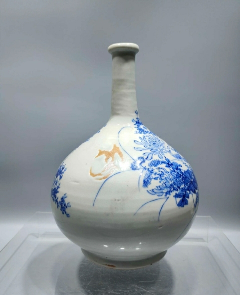 古玩陶瓷花卉紋錐把瓶拍賣，當前價格1999元