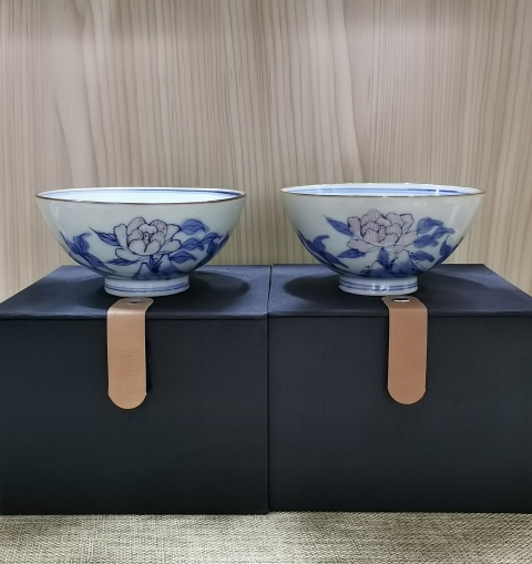 古玩陶瓷【精華釉里紅】清晚期青花釉里紅碗一對(duì)拍賣，當(dāng)前價(jià)格396元