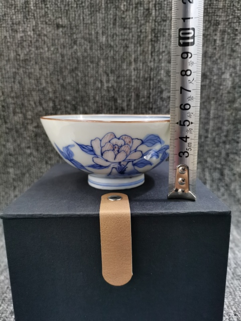 古玩陶瓷【精華釉里紅】清晚期青花釉里紅碗一對(duì)拍賣，當(dāng)前價(jià)格396元