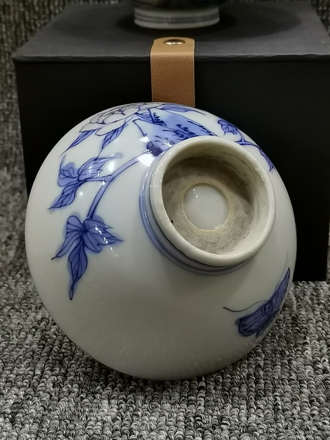 古玩陶瓷【精華釉里紅】清晚期青花釉里紅碗一對(duì)拍賣，當(dāng)前價(jià)格396元