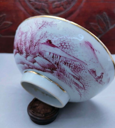古玩陶瓷胭脂紅山水紋碗拍賣,當前價格1元