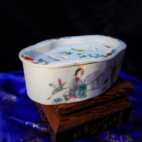 古玩陶瓷清晚同治【人物】粉彩刨花缸拍賣，當(dāng)前價(jià)格1999元