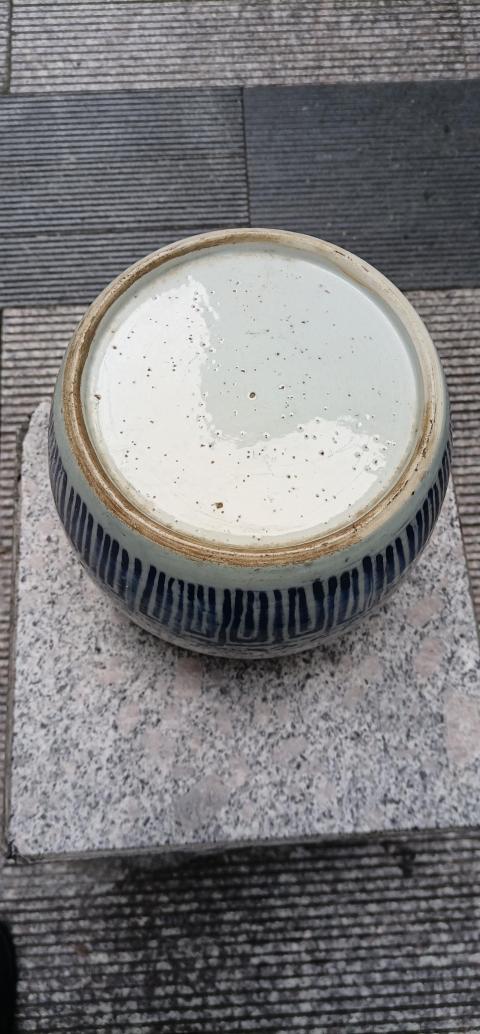 古玩陶瓷纏枝花卉紋青花罐拍賣，當前價格999元