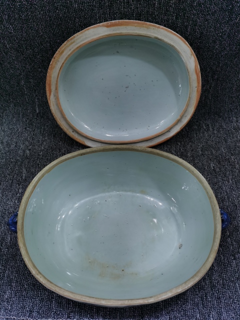 古玩陶瓷【高檔恭盒】清雍乾青花松鹿圖神龕供盒拍賣,當(dāng)前價格26600元