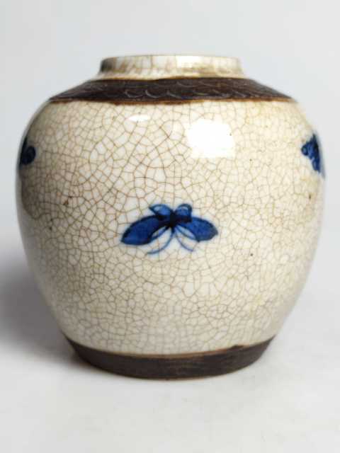 古玩陶瓷晚清哥釉鐵銹青花三娘教子圖罐拍賣，當前價格999元