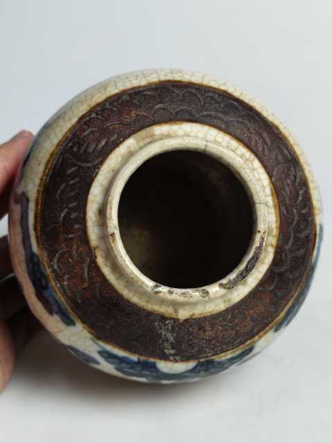 古玩陶瓷晚清哥釉鐵銹青花三娘教子圖罐拍賣，當前價格999元