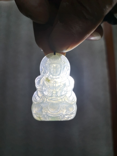 古玩玉器翡翠觀音拍賣，當前價格550元