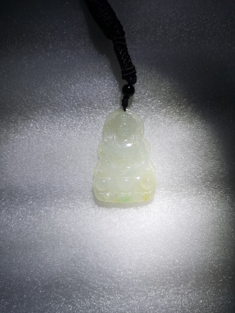 古玩玉器翡翠觀音拍賣，當前價格550元