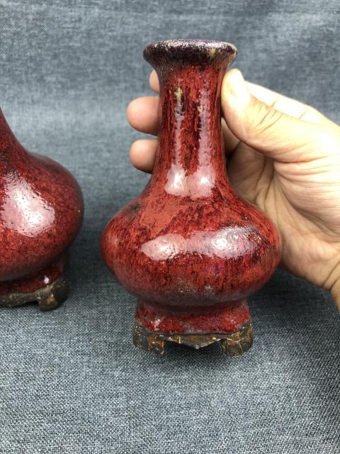 古玩陶瓷晚清窯變紅釉連座瓶拍賣,當前價格2000元