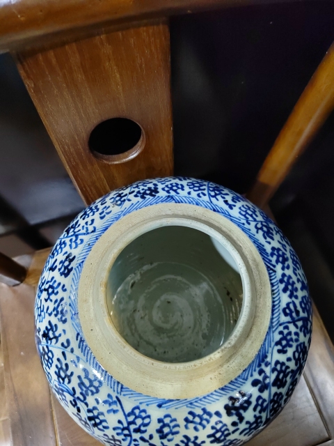 古玩陶瓷清雍正纏枝蓮花卉紋青花罐拍賣，當前價格4288元