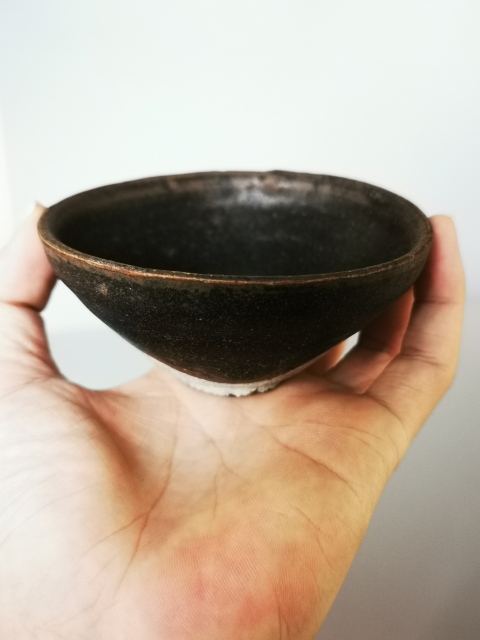 古玩陶瓷宋代吉州窯黑釉兜口蓋(960年-1279年)拍賣，當(dāng)前價(jià)格999元