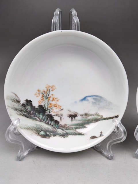 古玩陶瓷青綠山水彩山水紋盤一對拍賣,當前價格1999元