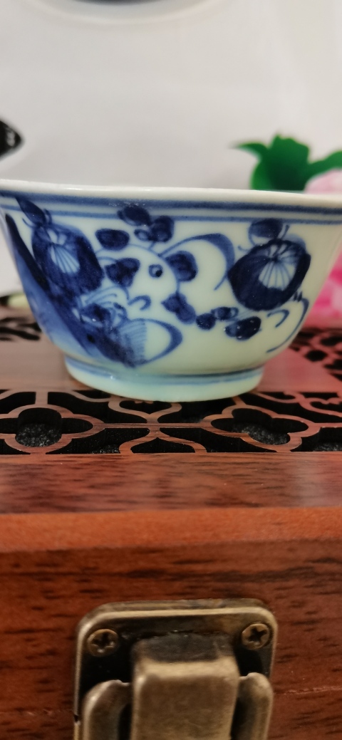 古玩陶瓷花蝶紋青花杯盤拍賣,當前價格3300元
