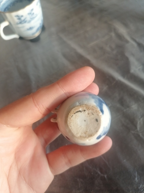 古玩陶瓷晚清時期山水紋青花鳥食罐拍賣,當(dāng)前價格500元