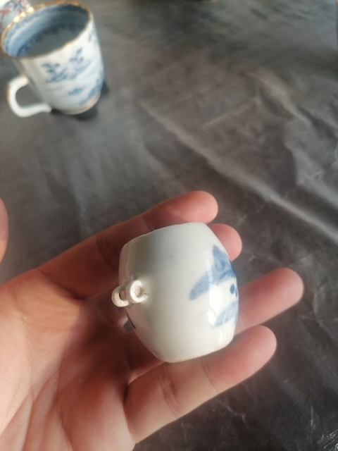 古玩陶瓷晚清時期山水紋青花鳥食罐拍賣,當(dāng)前價格500元