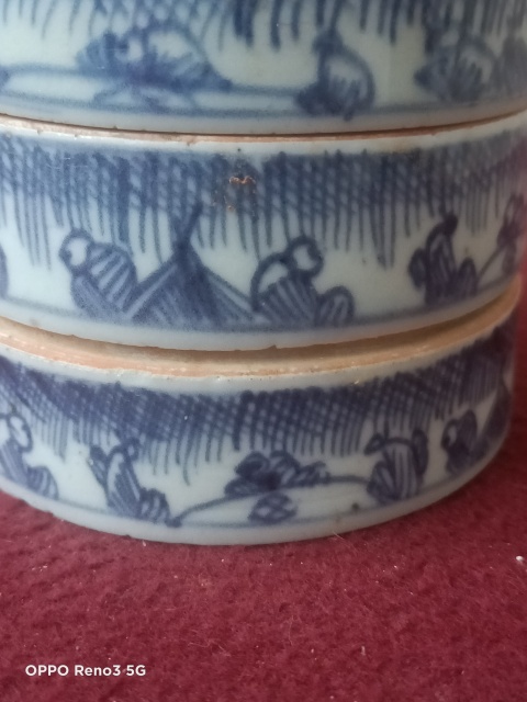 古玩陶瓷青花百子疊盒拍賣,當(dāng)前價(jià)格6800元