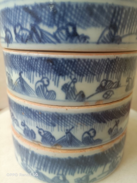 古玩陶瓷青花百子疊盒拍賣,當(dāng)前價(jià)格6800元