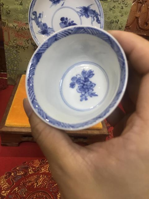 古玩陶瓷(已保真)清-康熙“四鳳紋”青花杯碟套拍賣,當前價格6000元