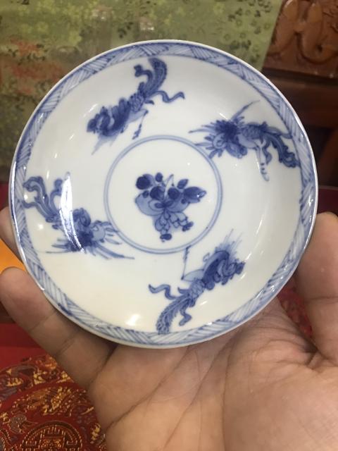 古玩陶瓷(已保真)清-康熙“四鳳紋”青花杯碟套拍賣,當前價格6000元