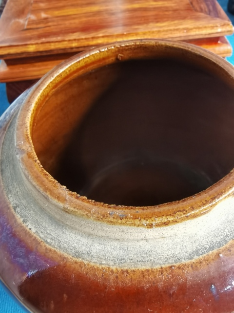 古玩陶瓷窯變褐釉罐拍賣,當(dāng)前價格260元