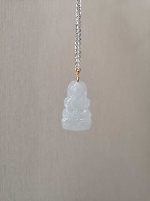 古玩玉器翡翠觀音拍賣,當前價格1200元
