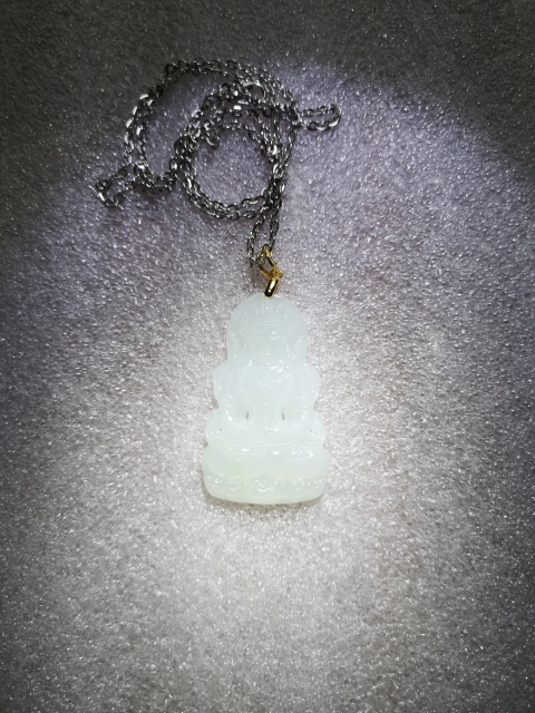 古玩玉器翡翠觀音拍賣,當前價格1200元