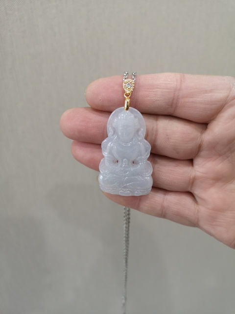 古玩玉器翡翠觀音拍賣,當前價格1200元