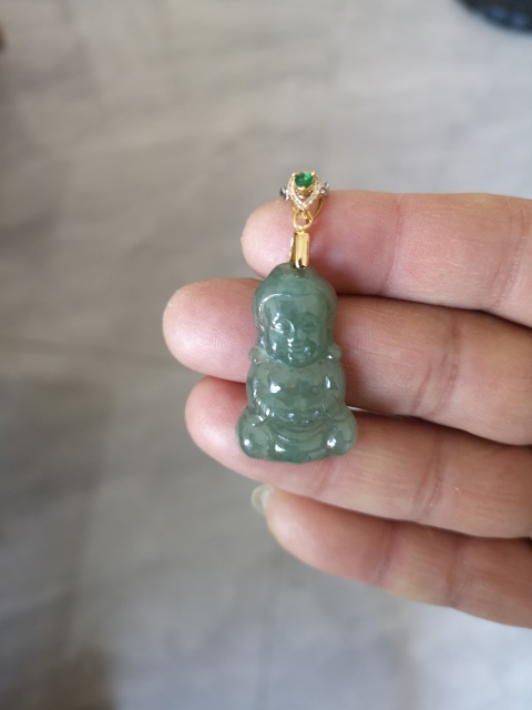 古玩玉器翡翠寶寶佛拍賣,當前價格350元