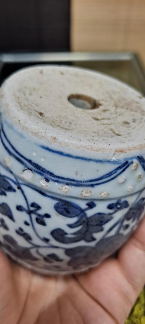 古玩陶瓷乾隆纏枝花卉紋青花香墩拍賣,當前價格4500元