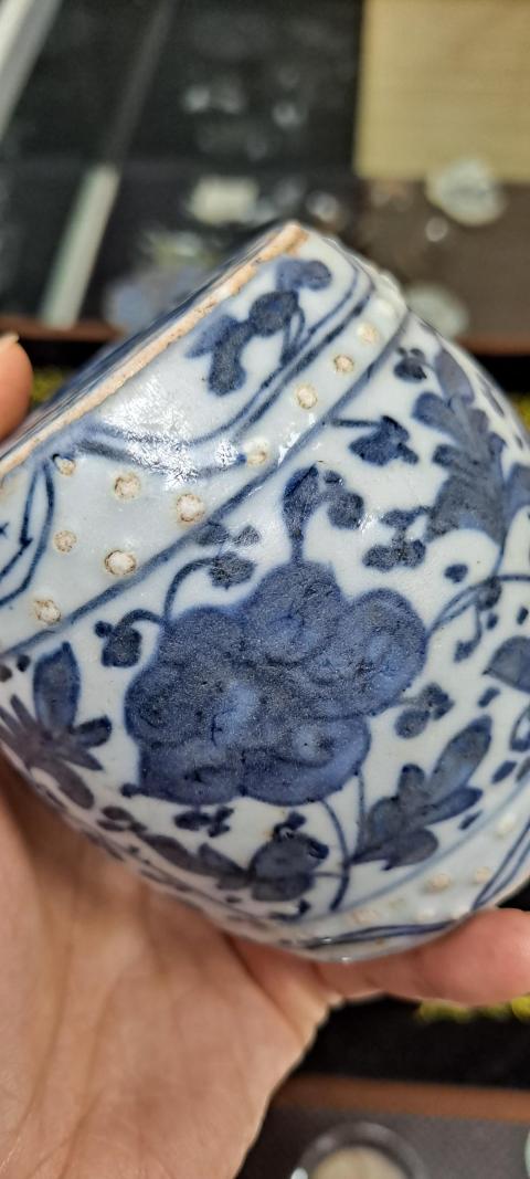 古玩陶瓷乾隆纏枝花卉紋青花香墩拍賣,當前價格4500元