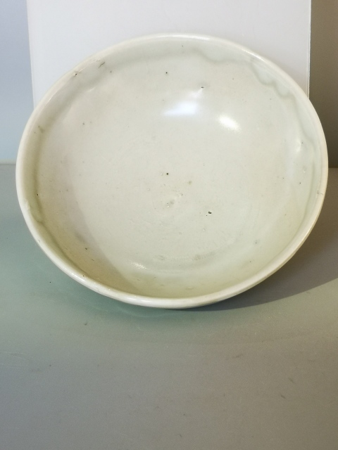 古玩陶瓷元代·卵白釉碗（1279年-1368年）拍賣，當前價格1元