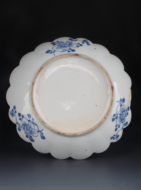 古玩陶瓷2154】清乾隆??青花山水樓閣紋花口盤拍賣，當前價格1580元