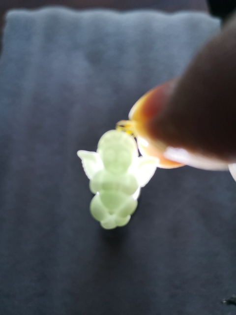 古玩玉器翡翠天使拍賣，當(dāng)前價格120元