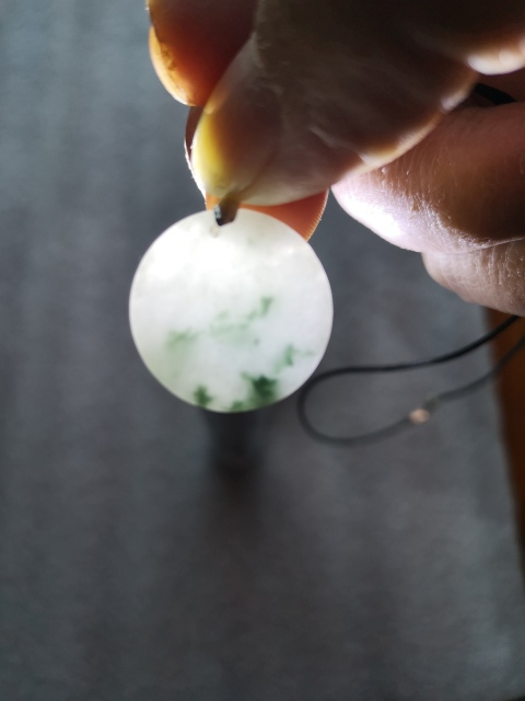 古玩玉器翡翠牌子拍賣，當前價格260元
