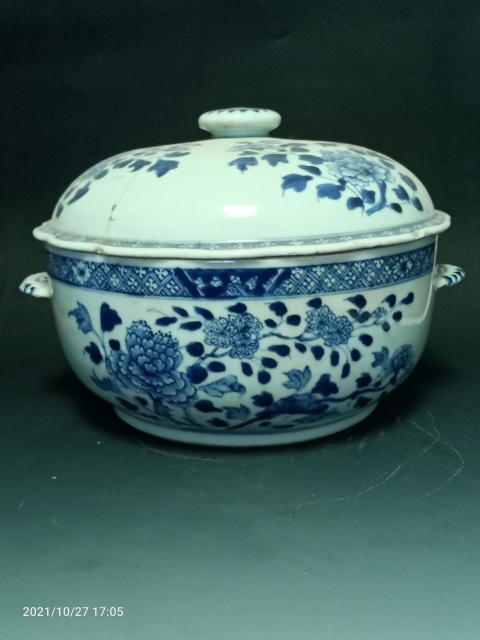 古玩陶瓷清早期巨無霸青花 花卉紋湯盆拍賣,當前價格1888元