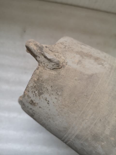 古玩陶瓷灰陶三獸足陶倉拍賣,當(dāng)前價格750元