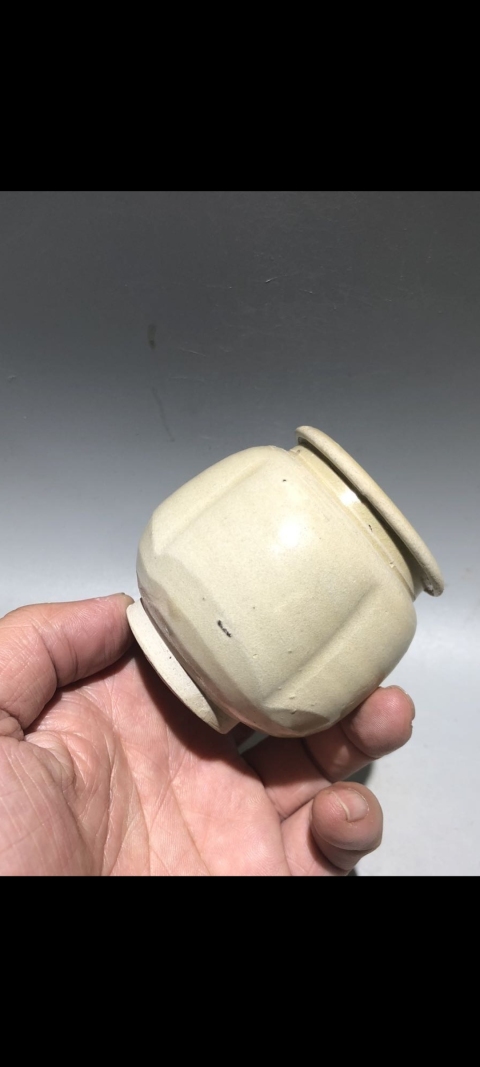 古玩陶瓷【宋代】瓜楞罐拍賣，當前價格2999元