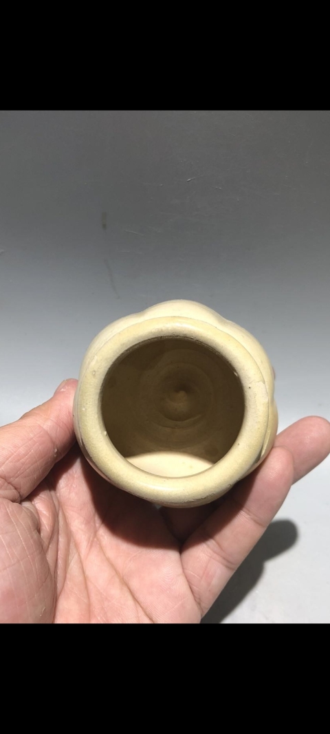 古玩陶瓷【宋代】瓜楞罐拍賣，當前價格2999元