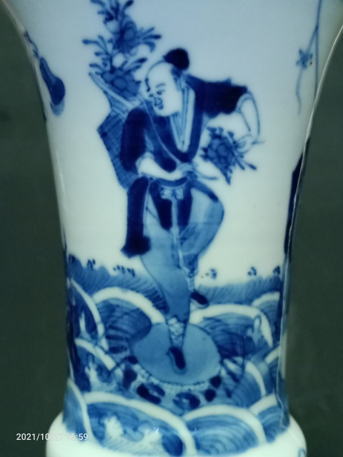 古玩陶瓷晚清青花八仙過海紋花觚拍賣，當前價格2888元